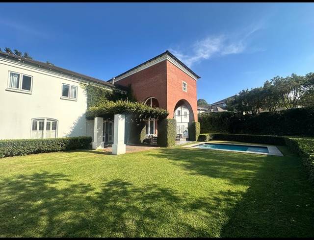 4 BEDROOM TOWNHOUSE FOR SALE IN ATHLONE